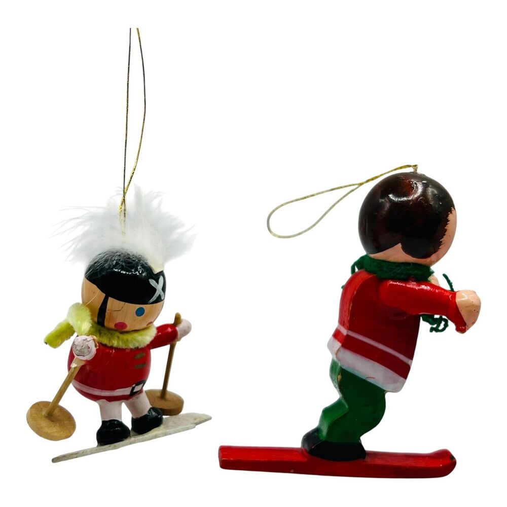 Pair VTG Skier Wood Christmas Ornaments Toy Soldier Skii Snow Cabin Set READ - Picture 3 of 11